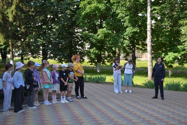 Правила безопасного поведения летом.